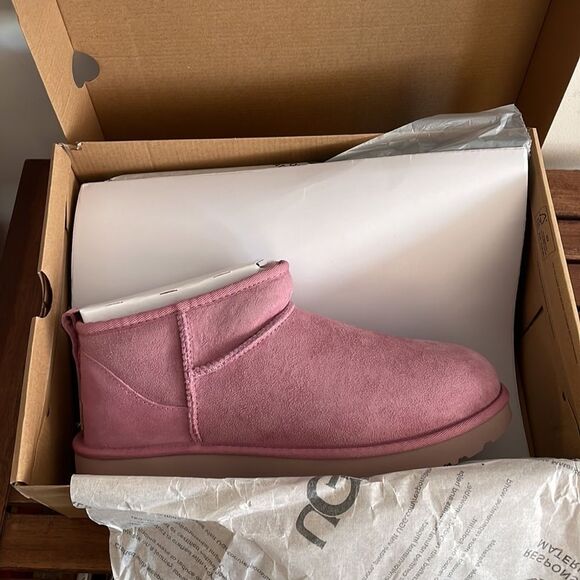 UGG Classic Ultra Mini Dusty Orchid USA Women Size 7/UK 5/EU 38 - Picture 13 of 15